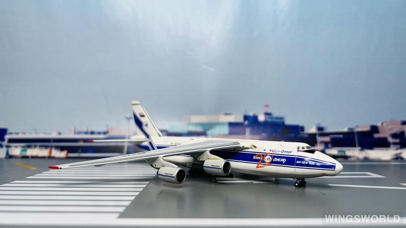Geminijets 1:400 GJVDA1178 Volga-Dnepr 伏尔加-第聂伯航空 Antonov An-124 RA-82042