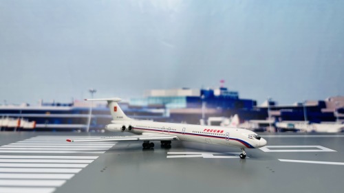 Rossiya Special Flight Detachment Ilyushin Il-62 RA-86466  GJSDM874 Geminijets 1:400