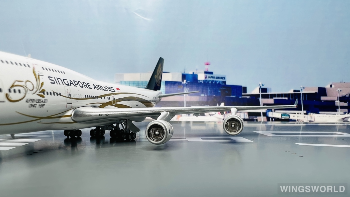 Phoenix 1:400 PH10809 Singapore Airlines 新加坡航空 Boeing 747-400 9V-SMZ