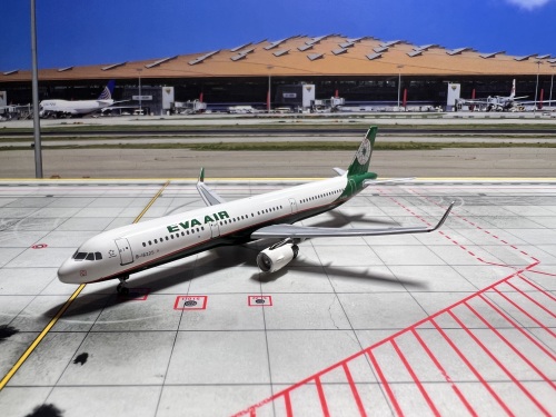 1/400 エバー航空 B16225 AIRBUS A321 Amazon.co.jp: AeroClassics 1/400 完成品 EVA Air for Airbus