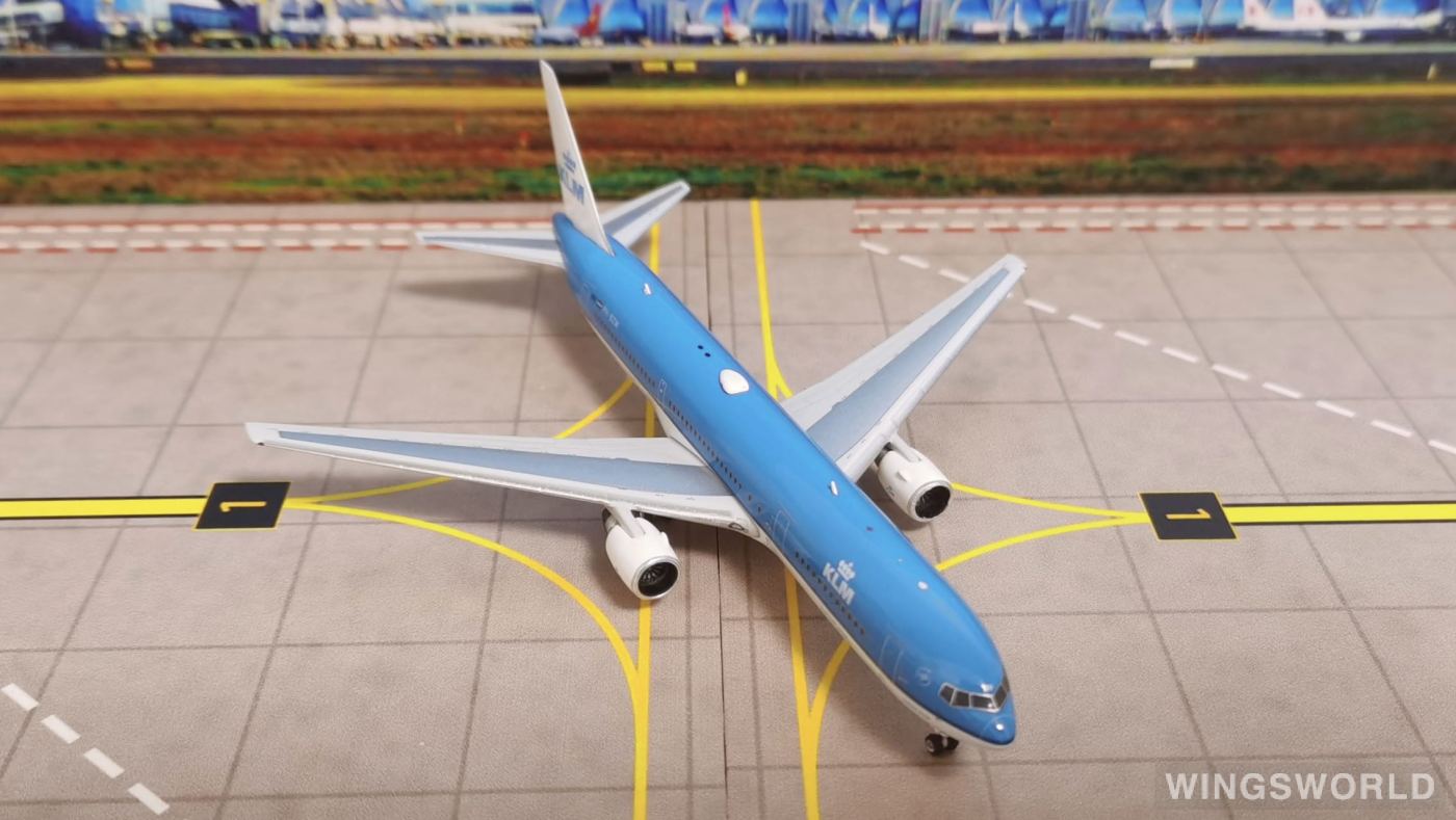 Phoenix 1:400 PH11780 KLM 荷兰皇家航空 Boeing 767-300ER PH-BZM