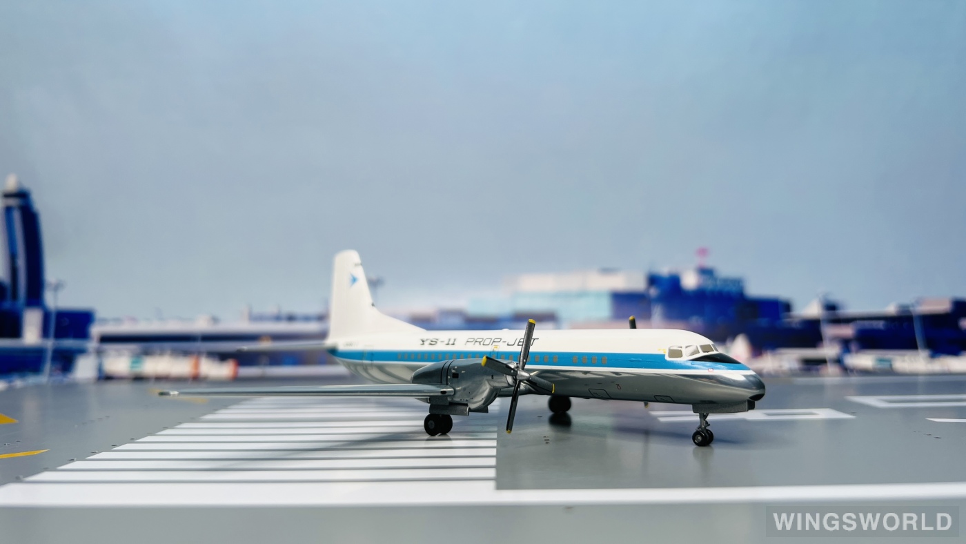 Hogan 1:200 YS21155 NAMC日本航空机制造 NAMC YS-11 JA8611