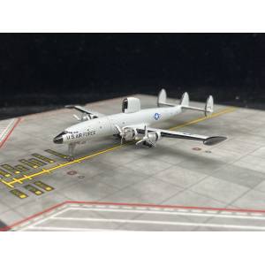 USAF 美国空军 Lockheed L-1049 Super Constellation 33401  55740 Dragon Models 1:400