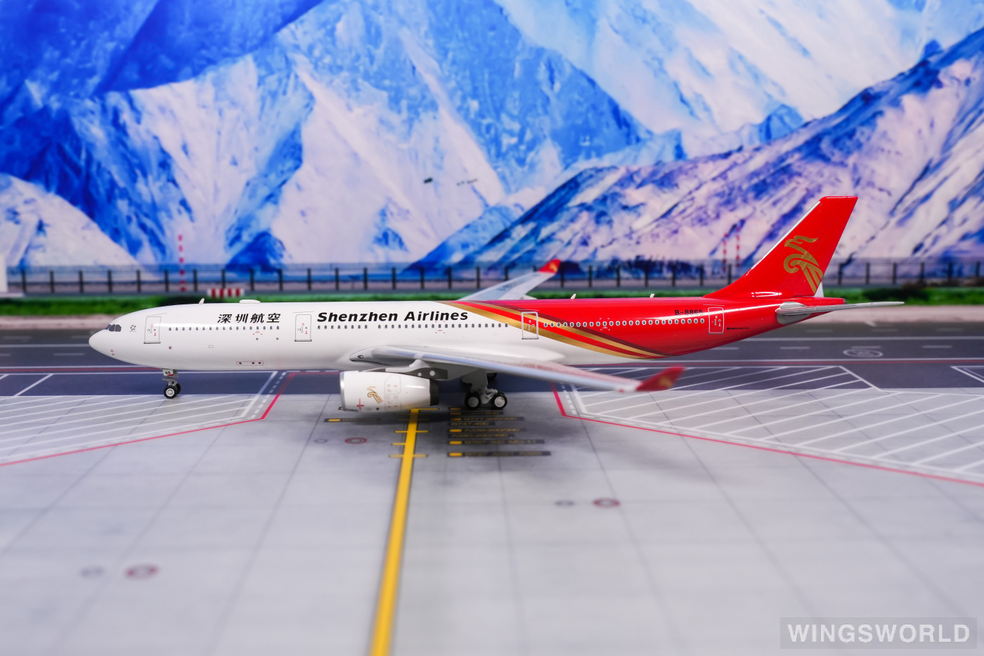 Pandamodel 1:400 PM-B-8865 Shenzhen Airlines 深圳航空 Airbus A330-300 B-8865