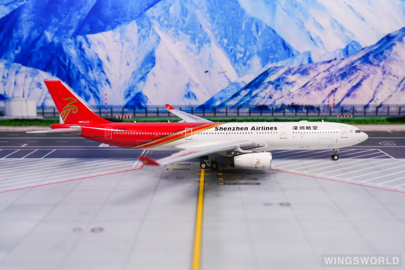 Pandamodel 1:400 PM-B-8865 Shenzhen Airlines 深圳航空 Airbus A330-300 B-8865