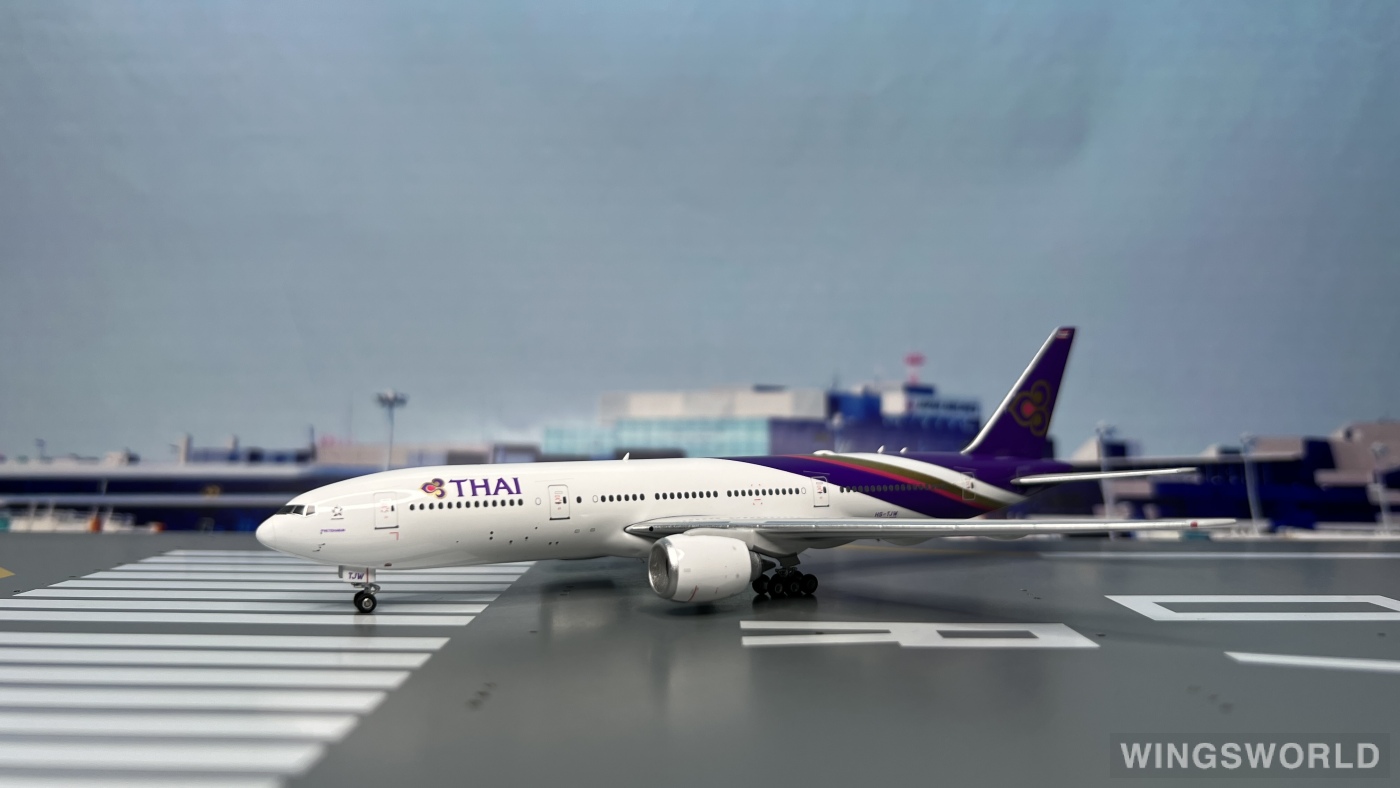 Phoenix 1:400 PH11802 Thai Airways 泰国国际航空 Boeing 777-200ER HS-TJW