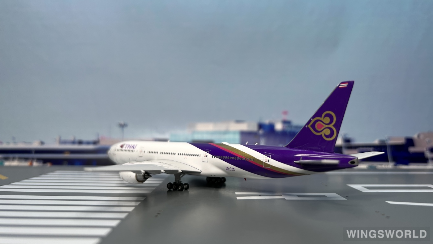 Phoenix 1:400 PH11802 Thai Airways 泰国国际航空 Boeing 777-200ER HS-TJW