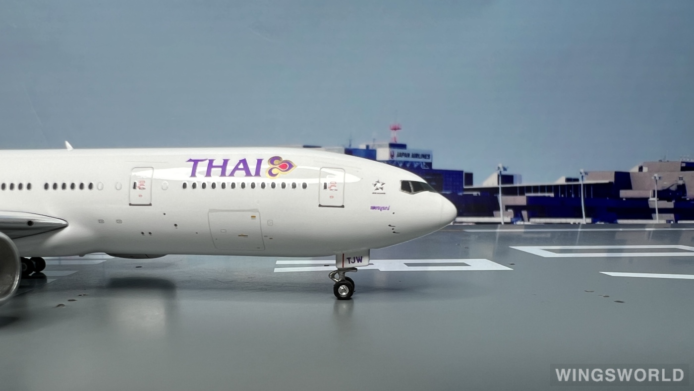 Phoenix 1:400 PH11802 Thai Airways 泰国国际航空 Boeing 777-200ER HS-TJW