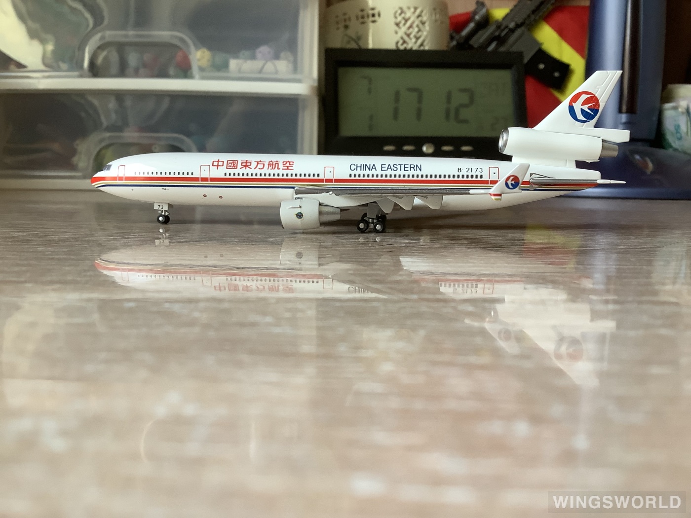 JetHut 1:400 15938JA2173 China Eastern 中国东方航空 McDonnell Douglas MD-11 B-2173