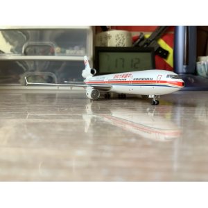 China Eastern 中国东方航空 McDonnell Douglas MD-11 B-2173  15938JA2173 JetHut 1:400
