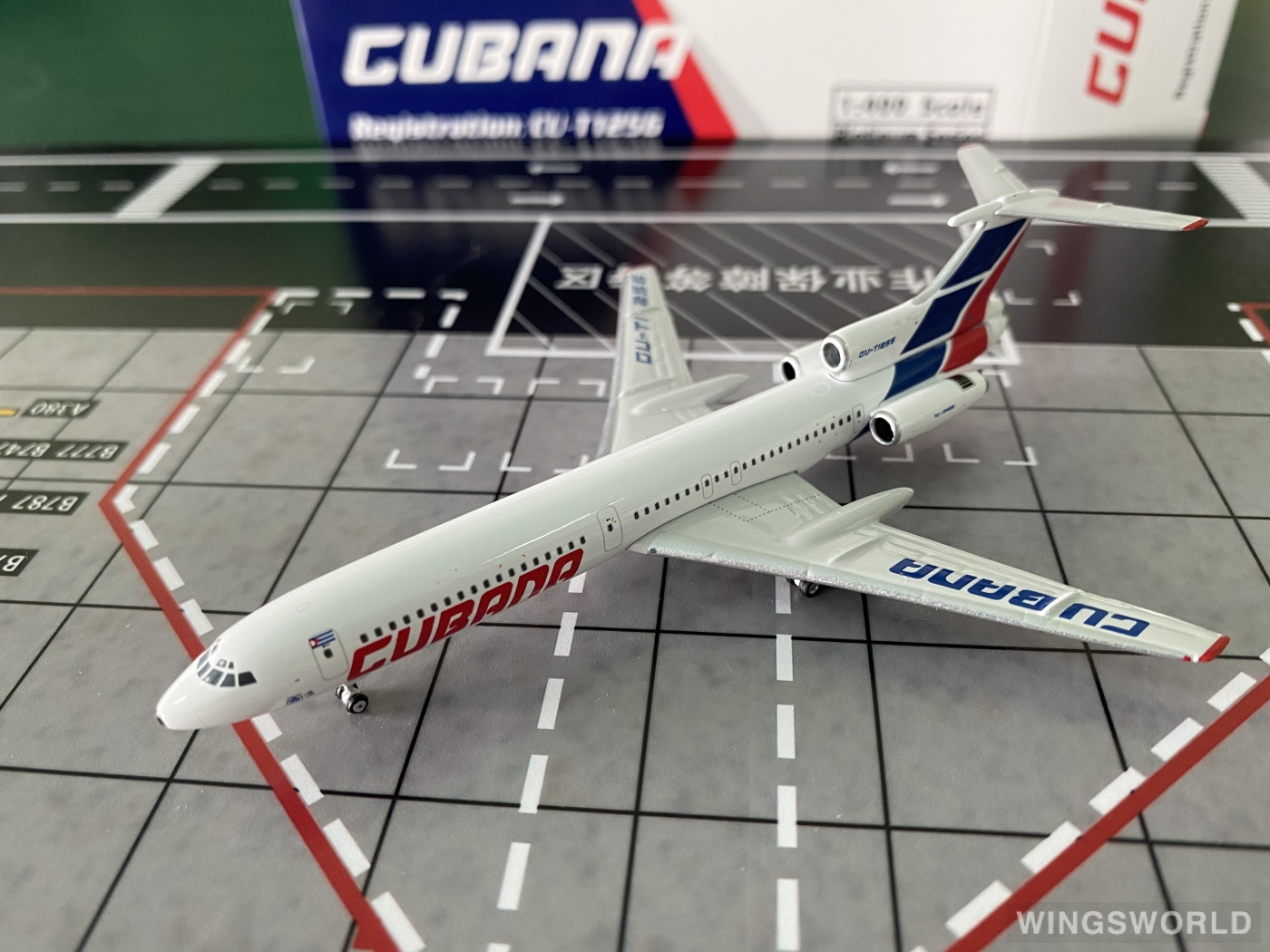 Phoenix 1:400 PH11804 Cubana 古巴航空 Tupolev Tu-154 CU-T1256