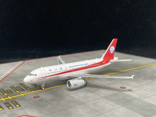 Sichuan Airlines 四川航空 Airbus A319 B-6419 中国机长 PM19033 Pandamodel 1:400