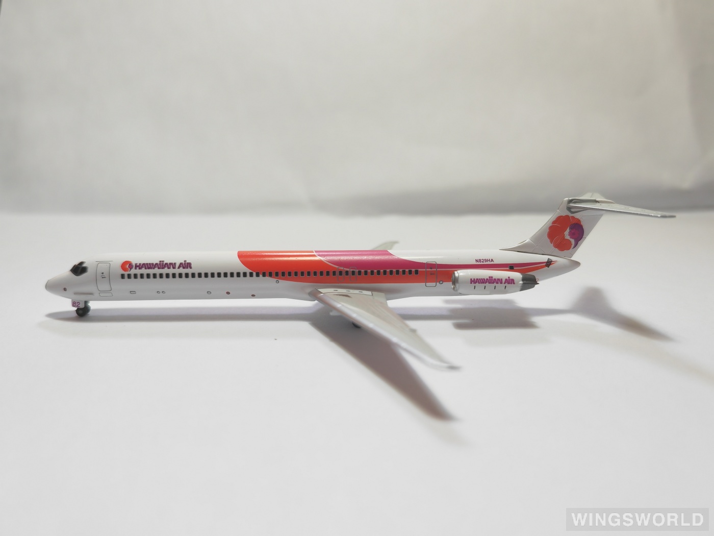 Jet-X 1:400 JX019 Hawaiian Airlines 夏威夷航空 McDonnell Douglas MD-81 N829HA