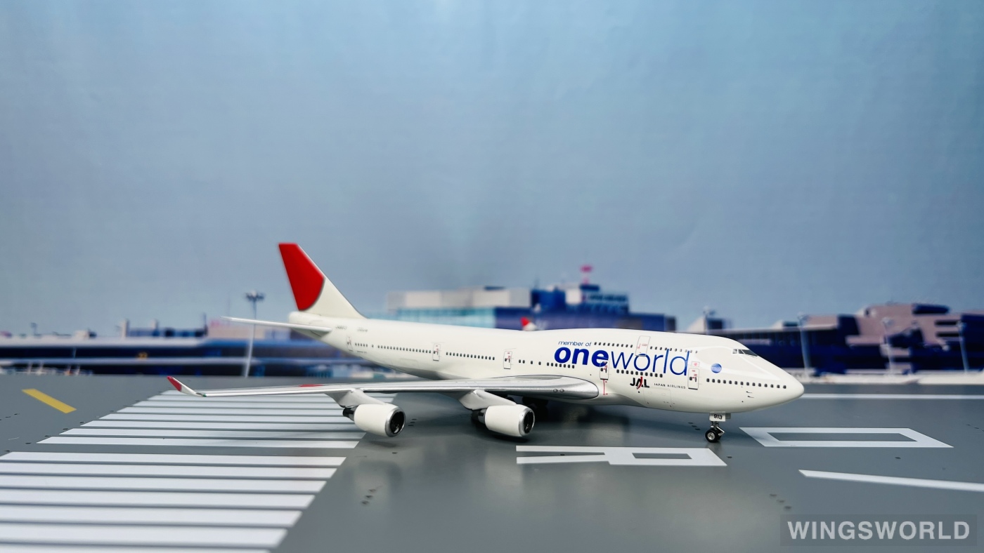 Phoenix 1:400 PH10327 Japan Airlines 日本航空 Boeing 747-400 JA8913