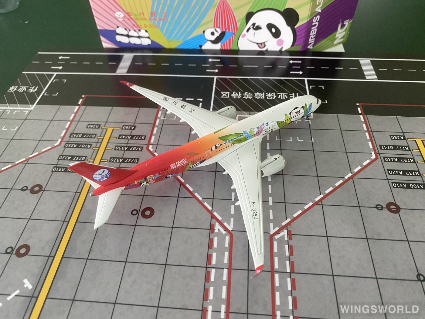 NGmodels 1:400 NG39029 Sichuan Airlines 四川航空 Airbus A350-900 B-325J