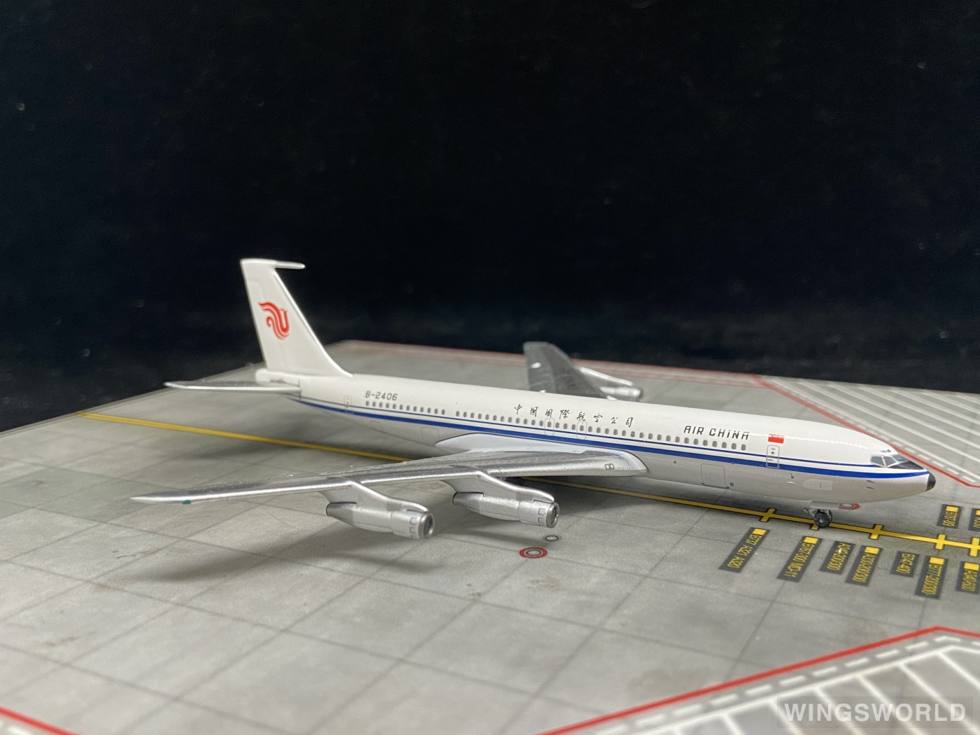 AeroClassics 1:400 ACB2406 Air China 中国国际航空 Boeing 707-300 B-2406