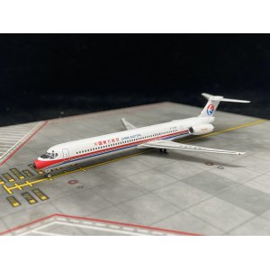 China Eastern 中国东方航空 McDonnell Douglas MD-82 B-2129  PH10895 Phoenix 1:400