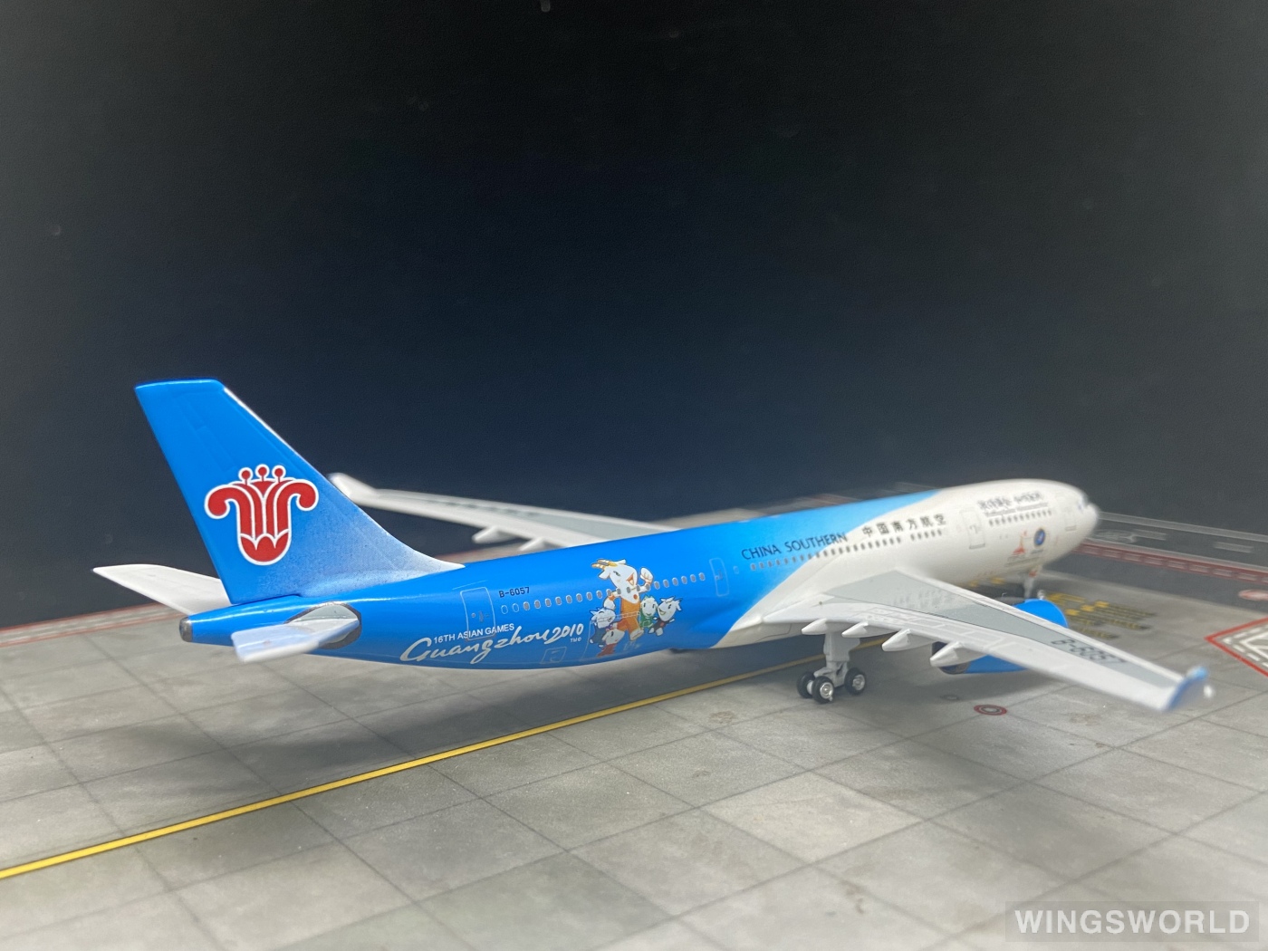 AeroClassics 1:400 AC4B6057 China Southern 中国南方航空 Airbus A330-200 B-6057