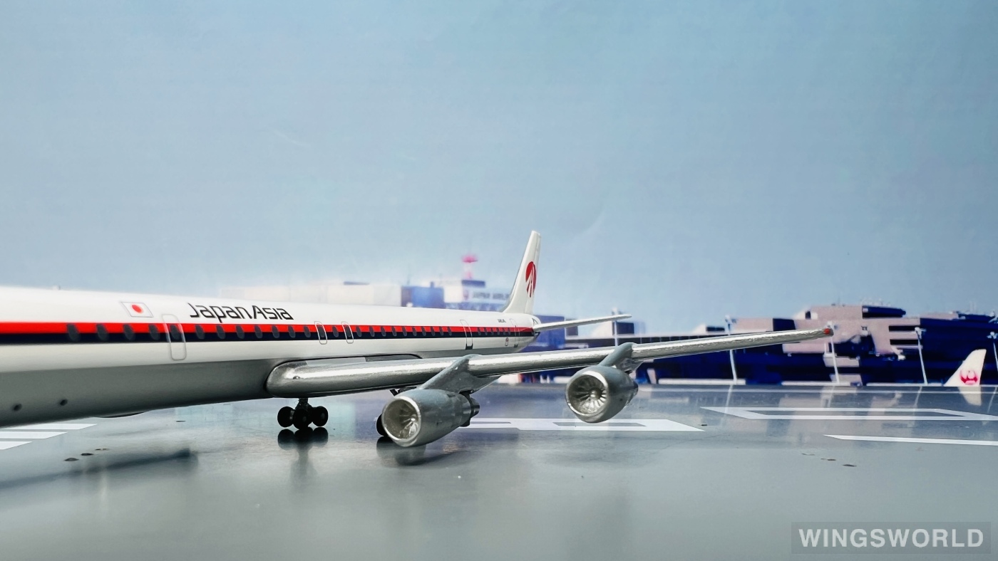 Big Bird 1:400 2004-001B Japan Asia Airways 日本亚细亚航空 Douglas DC-8 JA8045