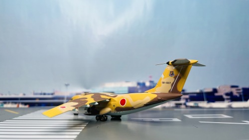 JASDF 日本航空自卫队 Kawasaki C-1 58-1007  G2JSD452 Geminijets 1:200
