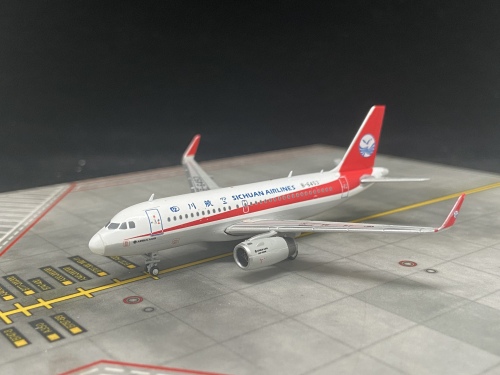Sichuan Airlines 四川航空 Airbus A319 B-6453  XX4415 JC Wings 1:400
