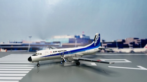 ANA 全日空 NAMC YS-11 JA8772  YS21106 Hogan 1:200