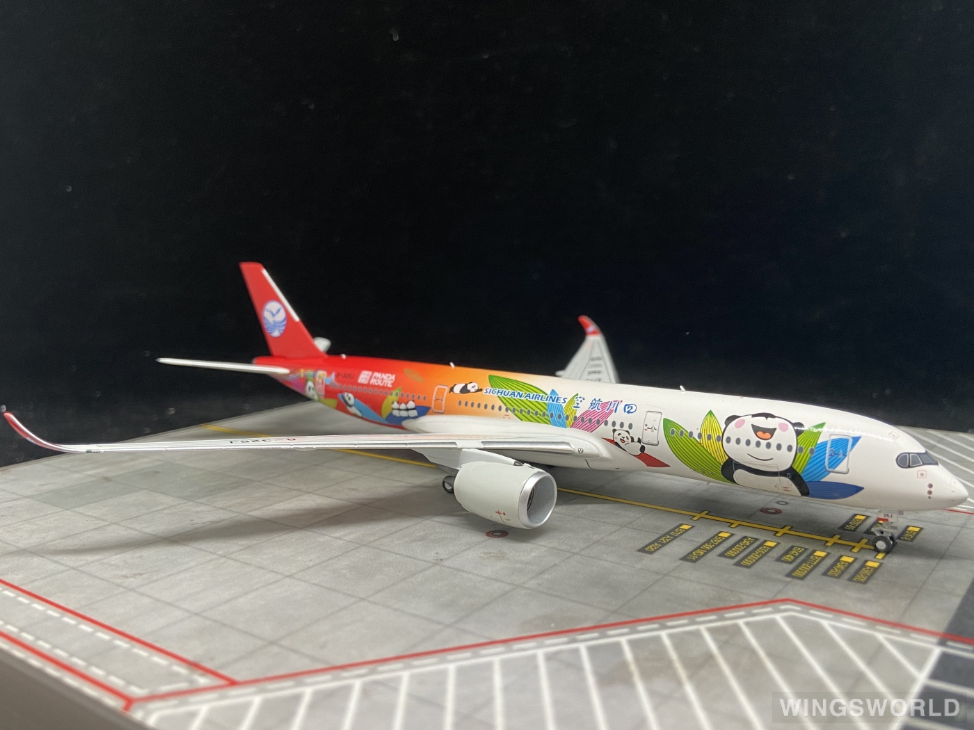 NGmodels 1:400 NG39029 Sichuan Airlines 四川航空 Airbus A350-900 B-325J