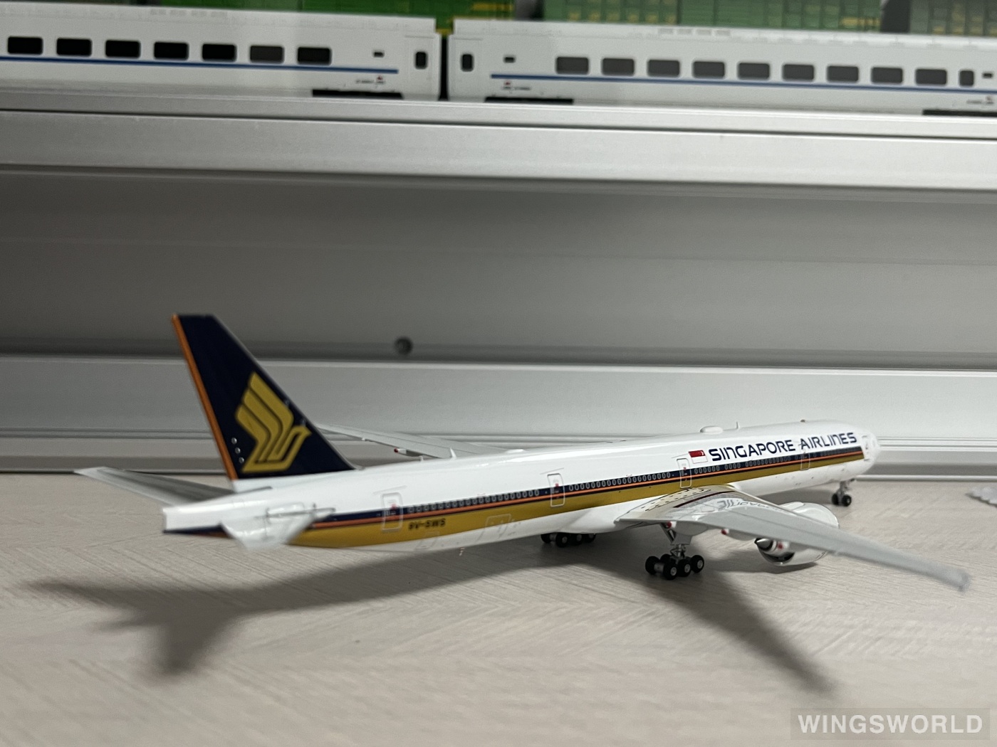 Aviation400 1:400 AV4113 Singapore Airlines 新加坡航空 Boeing 777-300ER 9V-SWS