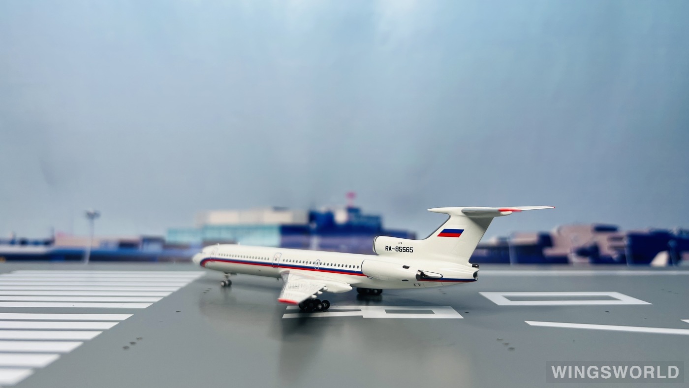 NGmodels 1:400 NG54009 Russian Air Force 俄罗斯空军 Tupolev Tu-154 RA-85565