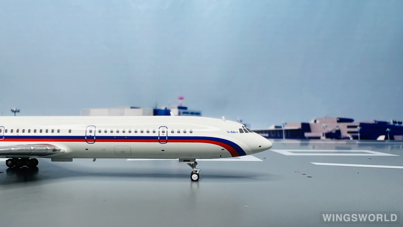 NGmodels 1:400 NG54009 Russian Air Force 俄罗斯空军 Tupolev Tu-154 RA-85565