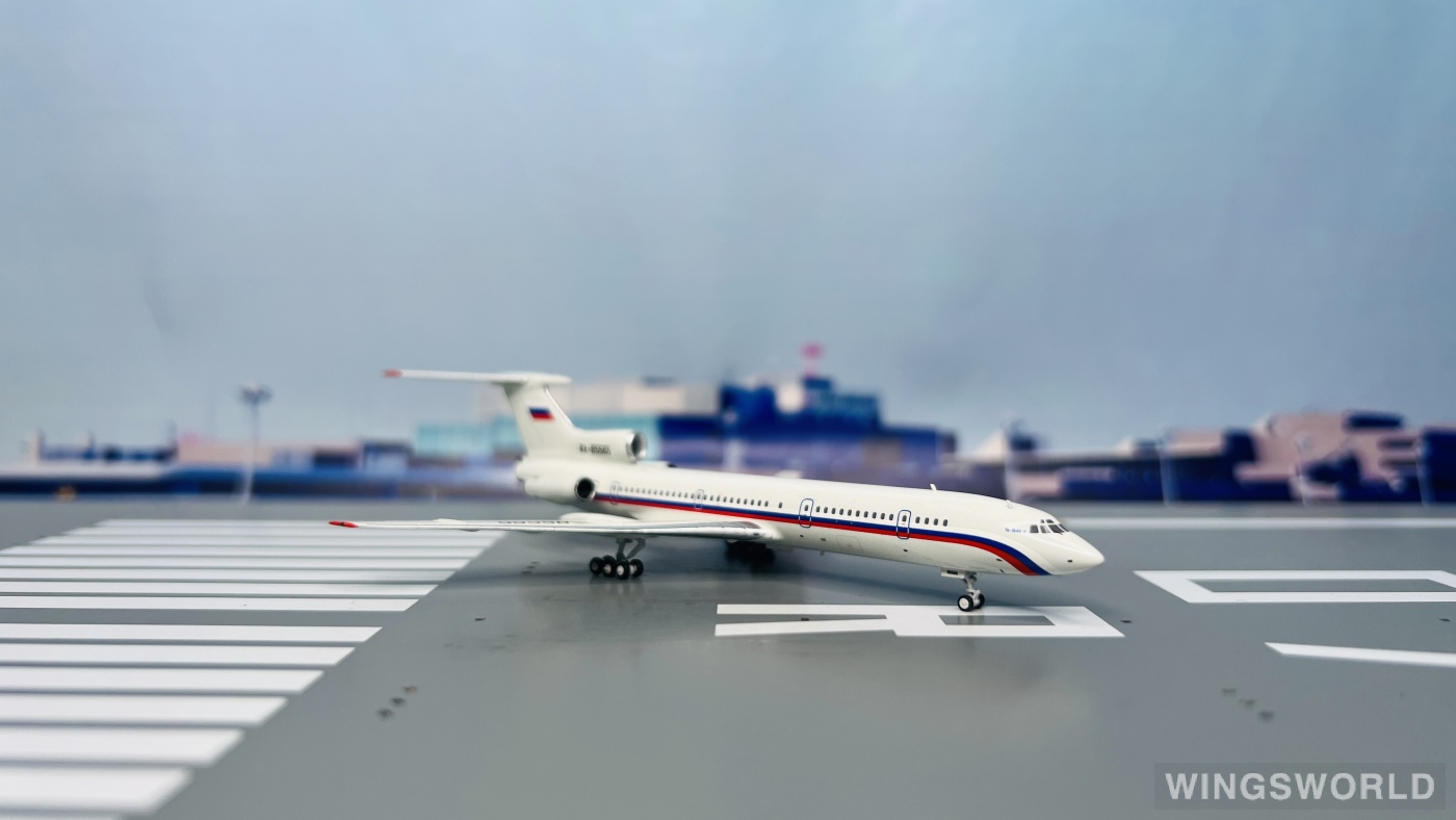 NGmodels 1:400 NG54009 Russian Air Force 俄罗斯空军 Tupolev Tu-154 RA-85565