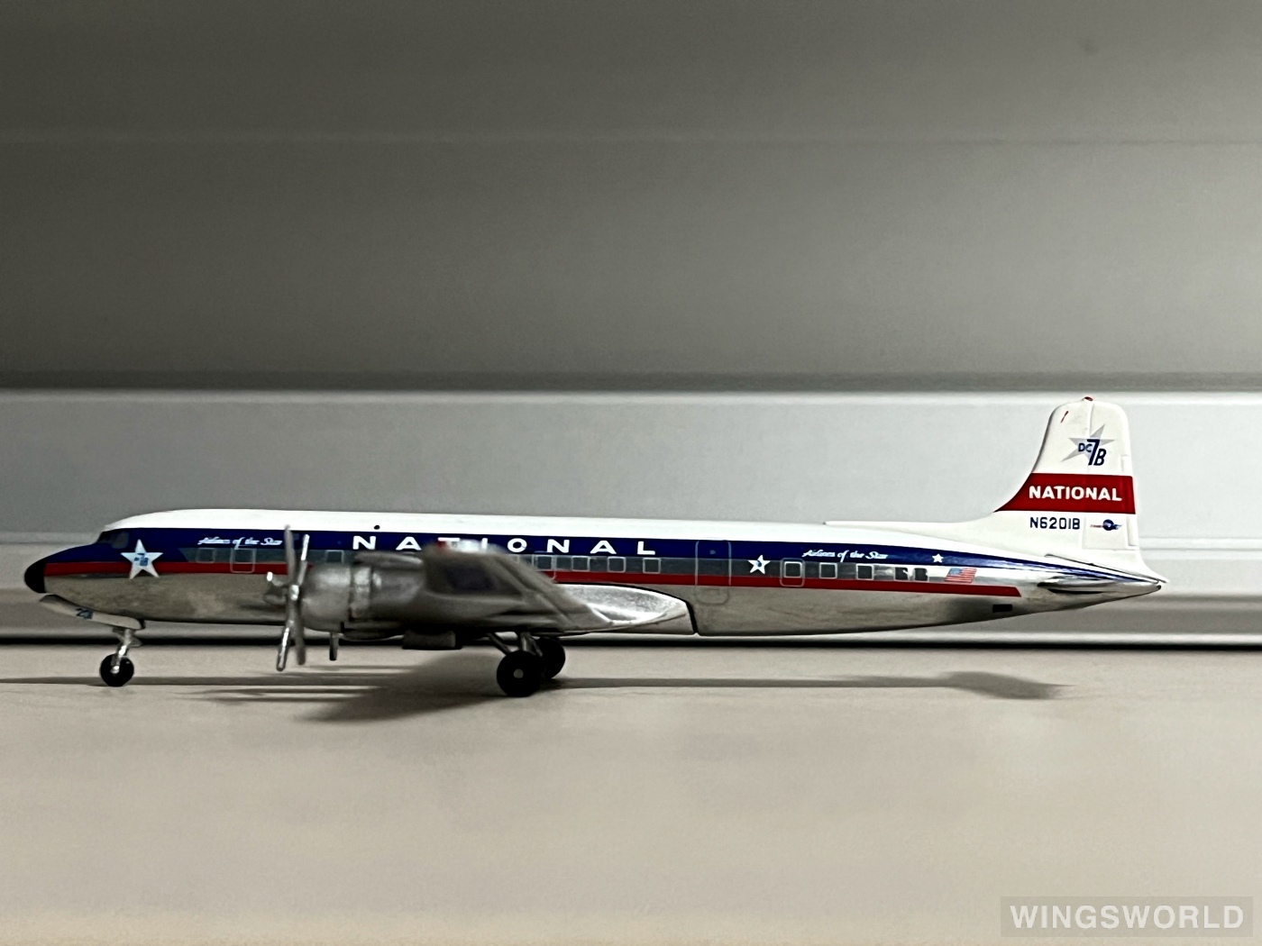 AeroClassics 1:400 ACN6201B National Airlines Douglas DC-7 N6201B
