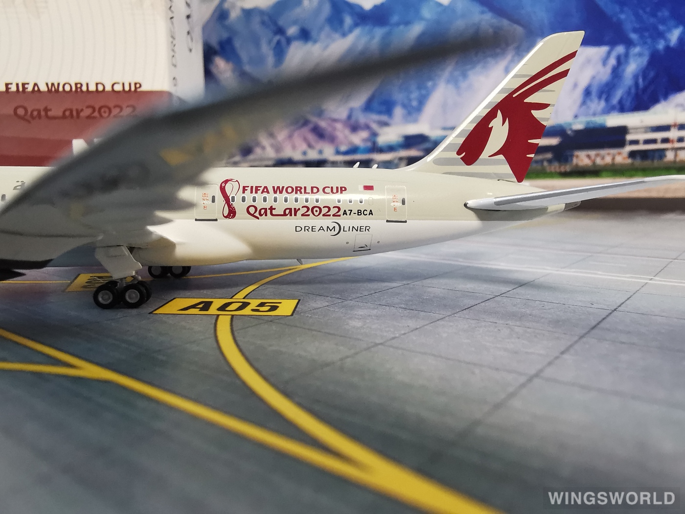 NGmodels 1:400 NG59009 Qatar 卡塔尔航空 Boeing 787-8 A7-BCA