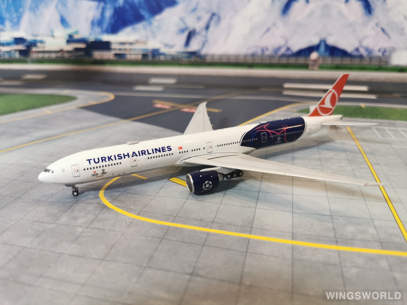 NGmodels 1:400 NG73031 Turkish Airlines 土耳其航空 Boeing 777-300ER TC-LJJ