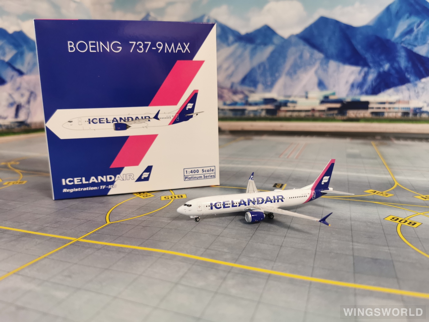 Phoenix 1:400 PH11788 Icelandair 冰岛航空 Boeing 737 MAX 9 TF-ICD