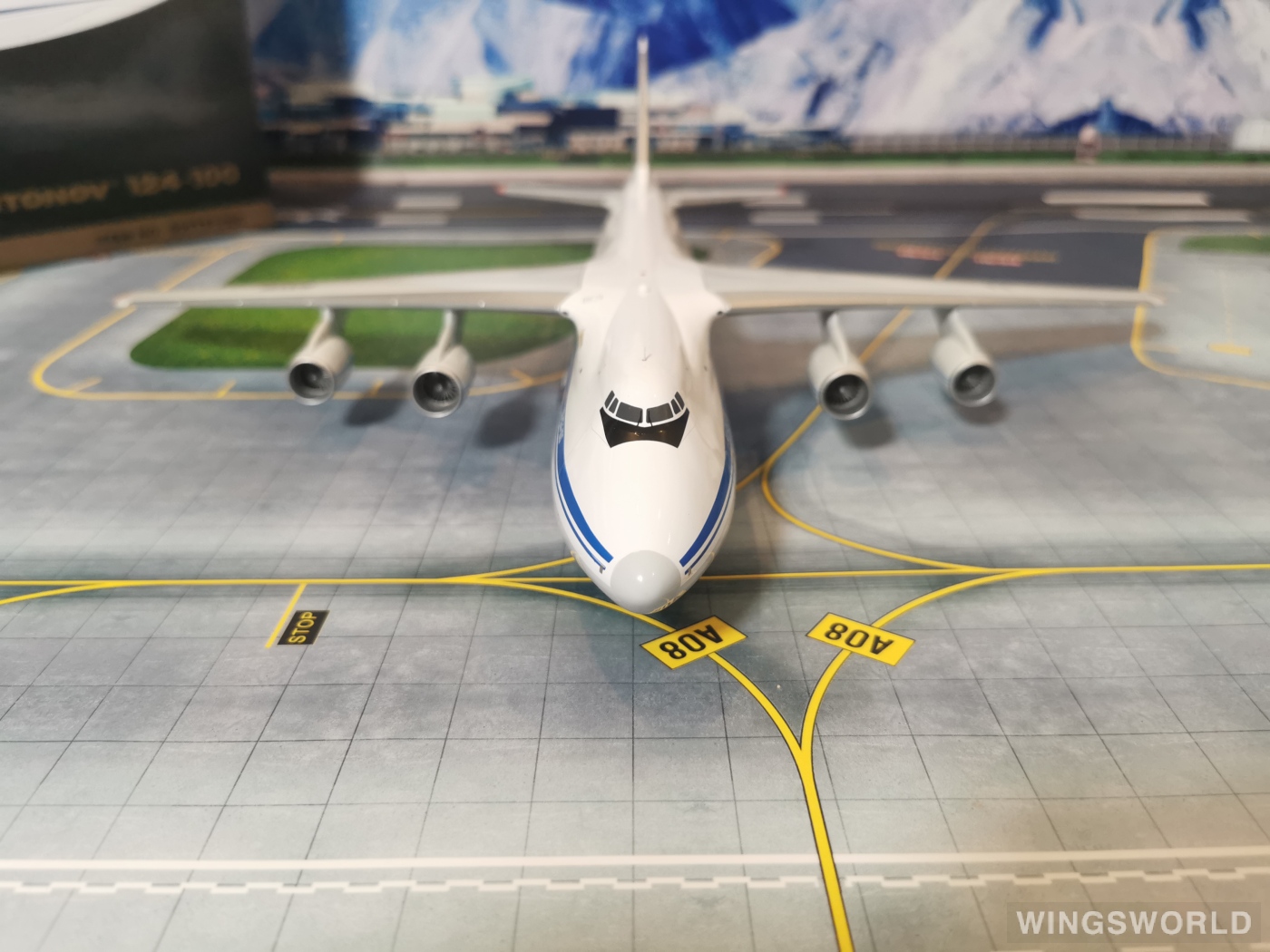 Geminijets 1:200 G2TTF1080 Russian Air Force 俄罗斯空军 Antonov An-124 RA-82035