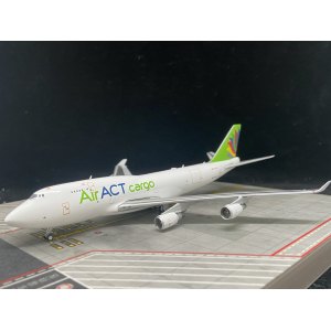 ACT Airlines Boeing 747-400 TC-ACG  LH4245 JC Wings 1:400