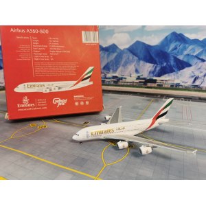 Emirates 阿联酋航空 Airbus A380-800 A6-EDX 2000s colors. With 