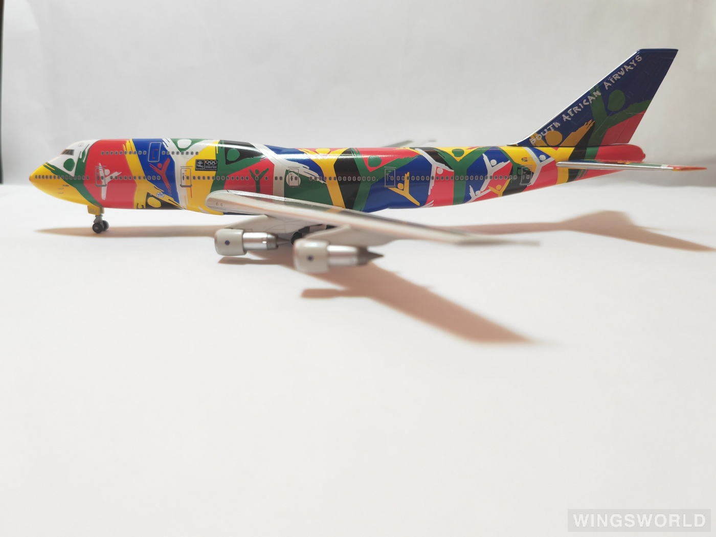 Dragon Models 1:400 55400 South African Airways 南非航空 Boeing 747-300 ZS-SAJ