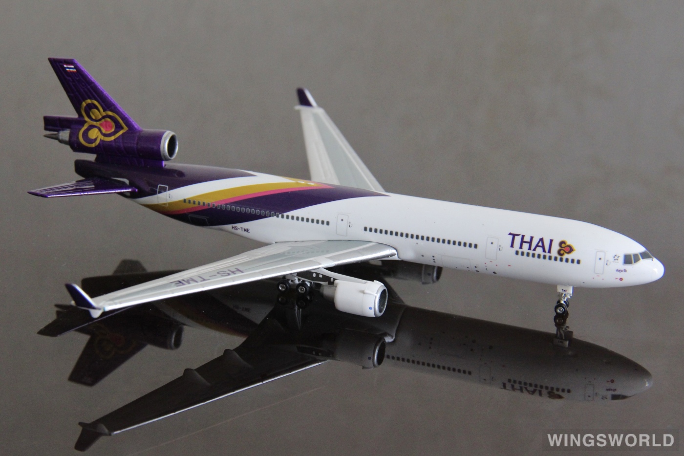 Phoenix 1:400 PH10818 Thai Airways 泰国国际航空 McDonnell Douglas MD-11 HS-TME