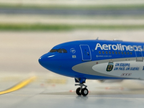 Aerolíneas Argentinas 阿根廷航空 Airbus A330-200 LV-FVH  NG61060 NGmodels 1:400