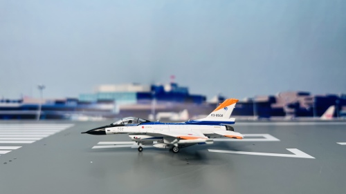 1:200 GULLIVER200　F-2A 6SQ 模型 Gulliver 200 New Releases ezToys - Diecast Models and
