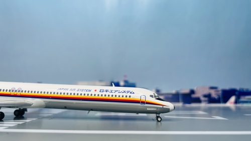 JC wings 1/200 JAS MD-81 JA8458です。 JC Wings 1:200 JAPAN AIR SYSTEM MCDONNELL DOUGLAS MD-81