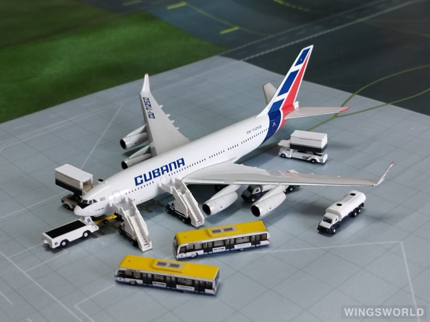 Geminijets 1:400 GJCUB1216 Cubana 古巴航空 Ilyushin Il-96 CU-T1250