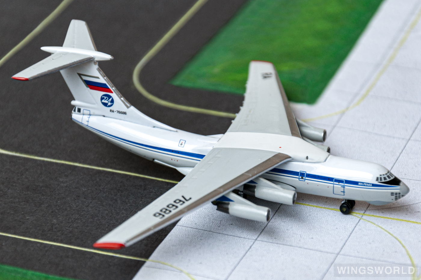 Witty 1:400 WT4I76001 Russian Air Force 俄罗斯空军 Ilyushin Il-76 RA-76686