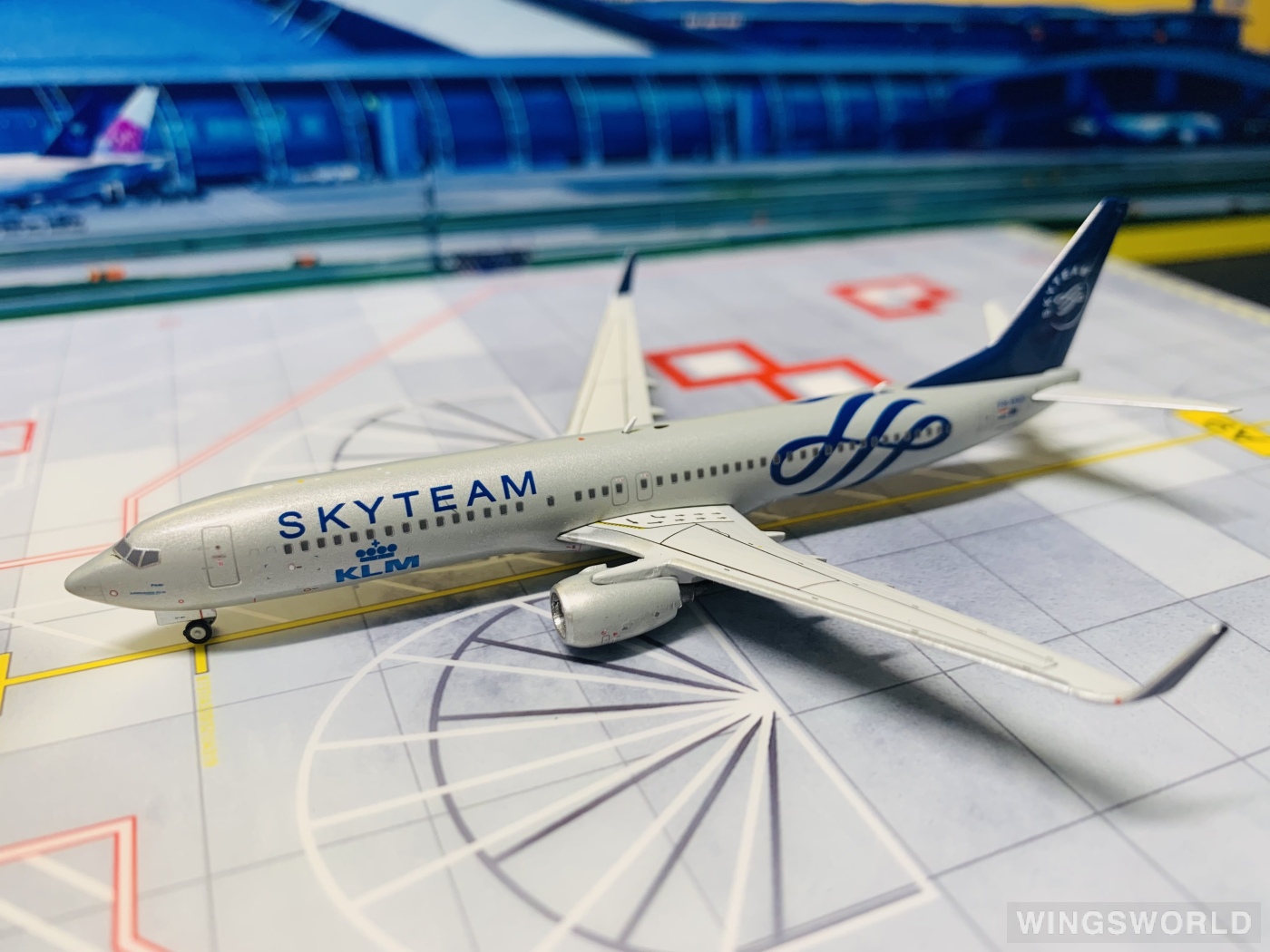 JC Wings 1:400 XX40003 KLM 荷兰皇家航空 Boeing 737-900 PH-BXO