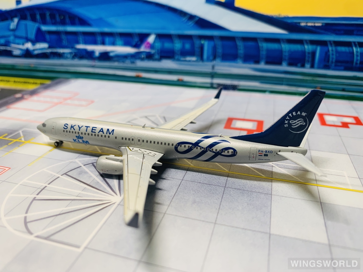 JC Wings 1:400 XX40003 KLM 荷兰皇家航空 Boeing 737-900 PH-BXO