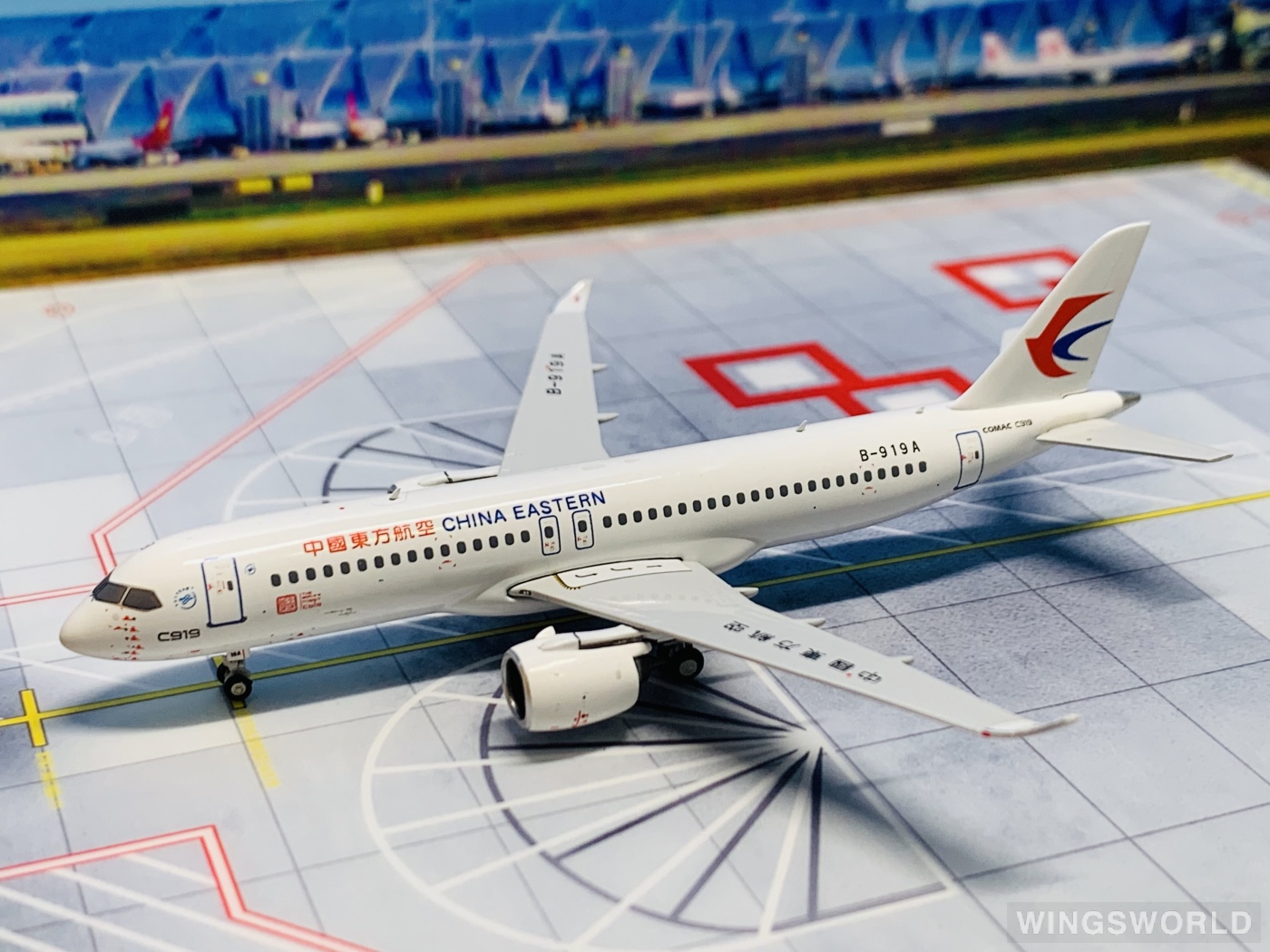 【貴重（新品）】中国東方航空モデルプレーン COMAC C919 NG Model 1/200中國東方航空C919 B-919A（附金屬支架；紀念C919