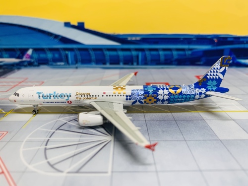 1/400　A321-211WL　サンクラス航空　 OY-TCF　デンマーク NG13028 Sunclass Airlines Airbus A321 OY-TCF NGmodels 1:400