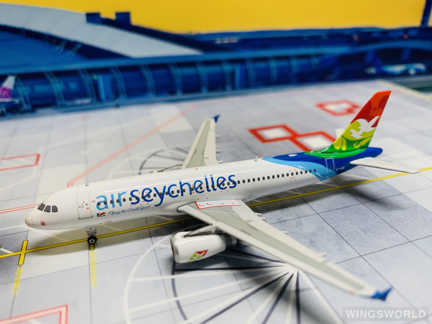 Phoenix 1:400 PH11304 Air Seychelles 塞舌尔航空 Airbus A320 S7-AMI